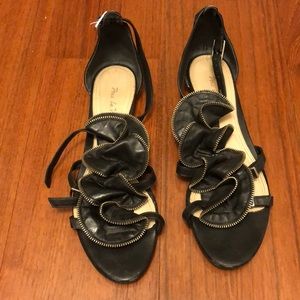 Beautiful sandal - black. Size 41